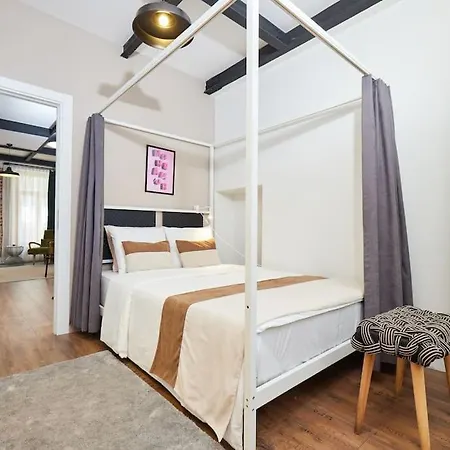 Stunning At Unbeatable Location Apartment Istanbul
