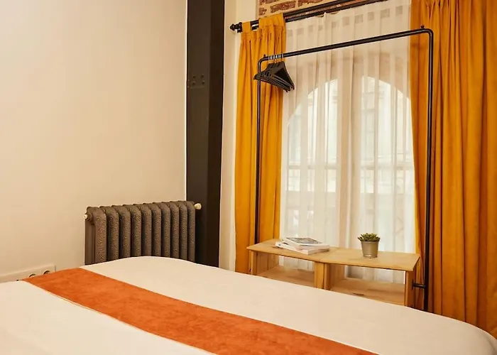 Lägenhet Stunning At Unbeatable Location